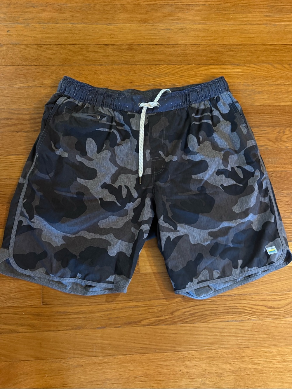 Vuori Men's Black and Gray Camo Swim Trunks